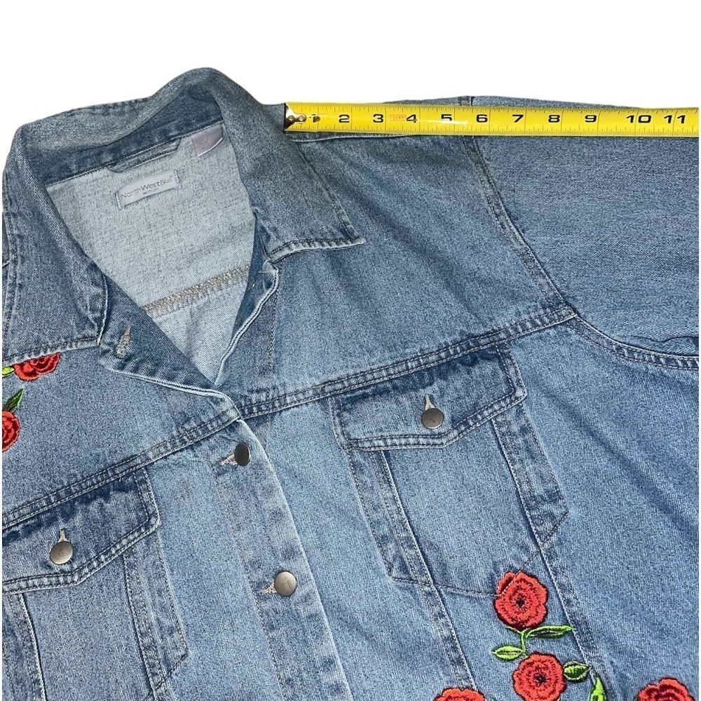 Embroidered Jean Jacket - Picture 4 of 6